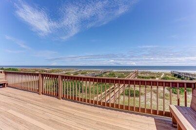 Endless Ocean Views in S Fletcher Duplex by RedAwning