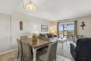 House, 2 Bedrooms | Living area