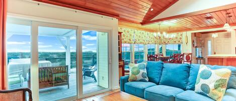 House, 4 Bedrooms | Living area | Flat-screen TV, DVD player, table tennis