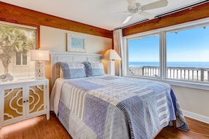 House, 3 Bedrooms | 3 bedrooms, free WiFi, bed sheets - Oceanfront Pet Friendly Unit by RedAwning (Fernandina Beach)