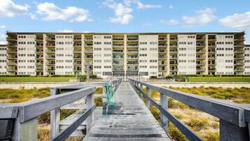 Condo, 2 Bedrooms | Exterior