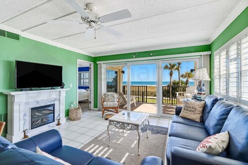 Popular Amelia South Panoramic Ocean View Condo by RedAwning