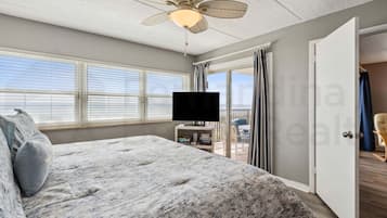 Condo, 2 Bedrooms | 2 bedrooms, free WiFi, bed sheets