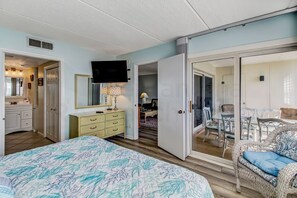 Condo, 2 habitaciones | 2 habitaciones, wifi gratis y ropa de cama 