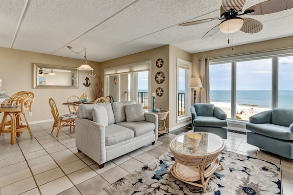 Lägenhet - 2 sovrum | Vardagsrum | Tv och dvd-spelare