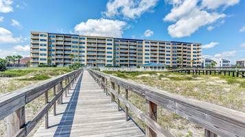 Condo, 2 Bedrooms | Kawasan hartanah