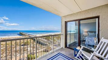 Condo, 2 Bedrooms | Kawasan hartanah