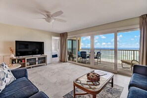 Living area - Oceanfront Condo with Beach Access, Pool, and Tennis Court by RedAwning (Fernandina Beach)