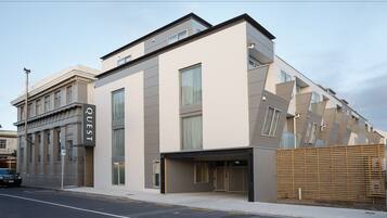 Fachada de la propiedad