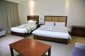 Minibar, in-room safe, free WiFi, bed sheets