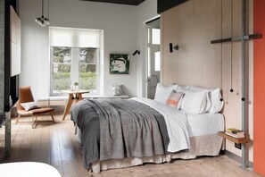 Suite de lujo | Ropa de cama de alta calidad, colchones viscoelásticos, minibar