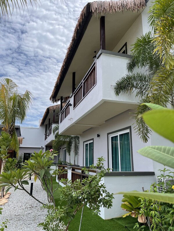 Quarto família | Frigobar, escrivaninha, Wi-Fi de cortesia, roupa de cama