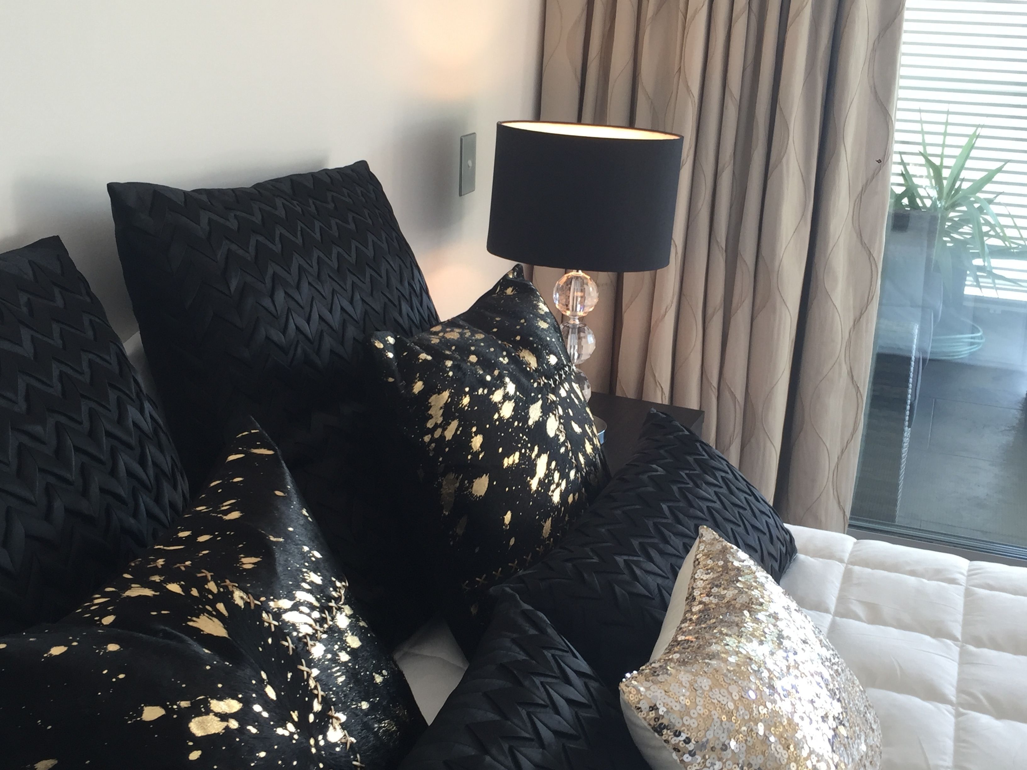 premium apartment, 3 bedrooms, harbour view, oceanfront | 3 bedrooms, premium bedding, individually decorated