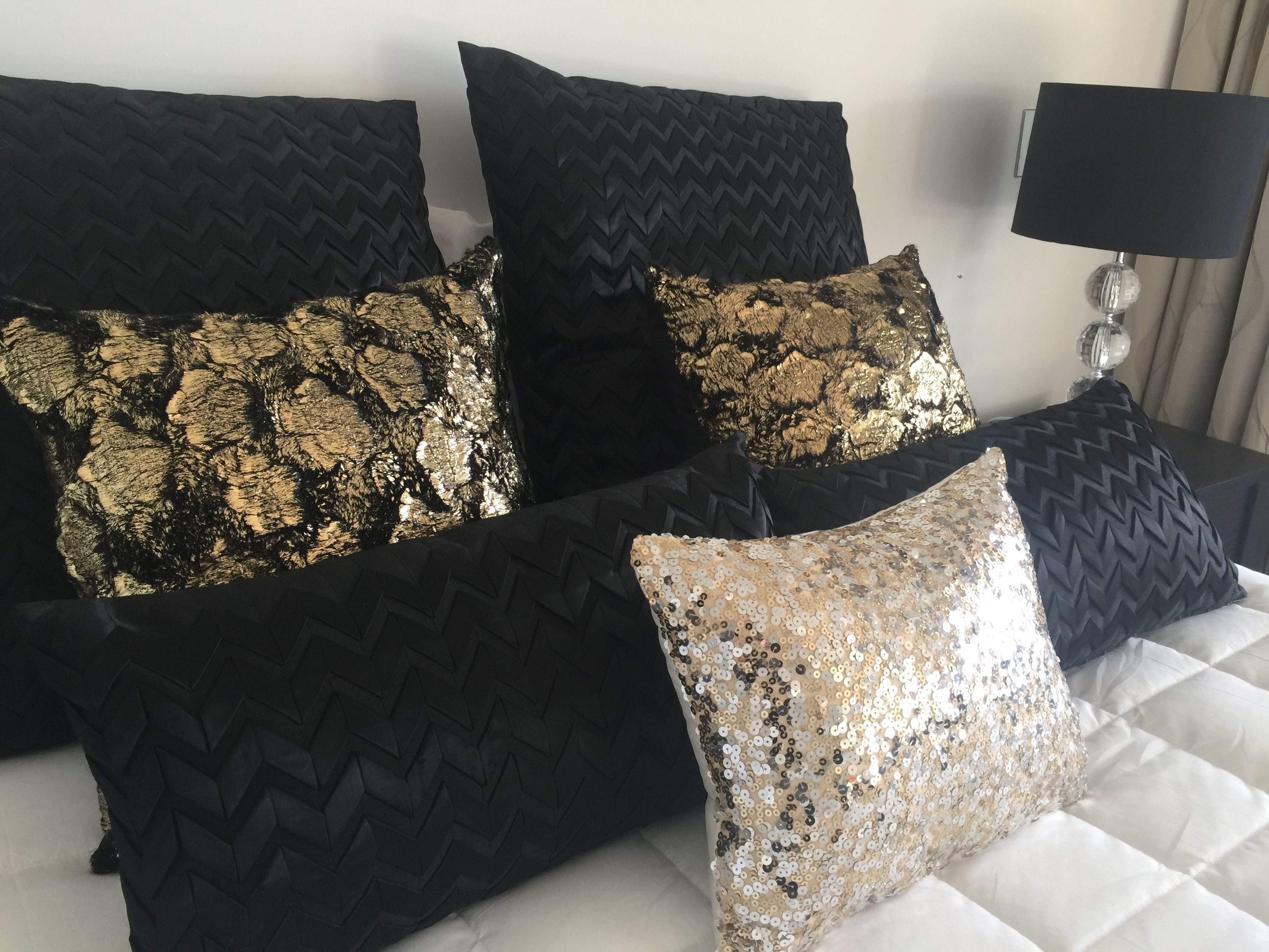 premium apartment, 3 bedrooms, harbour view, oceanfront | 3 bedrooms, premium bedding, individually decorated