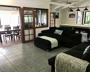 XAdair House | Living area