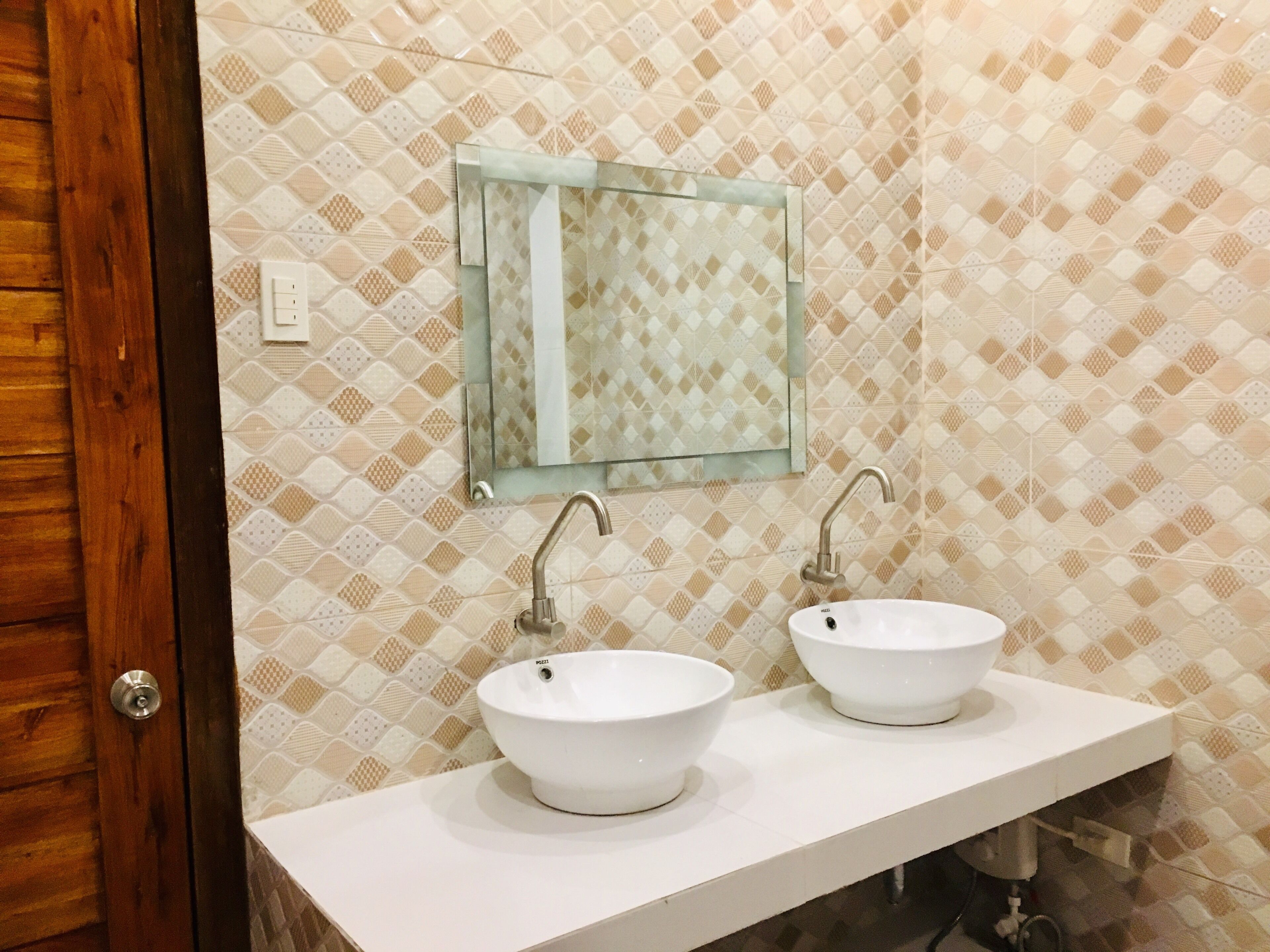 premium suite, 1 king bed | bathroom | shower, free toiletries, slippers, bidet