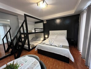 เครื่องนอนระดับพรีเมียม, ผ้านวมขนเป็ด, ผ้าม่านกันแสง, ห้องเก็บเสียง