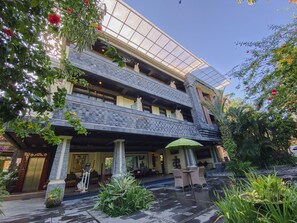Front of property - The Bali Dream Villa Canggu (Canggu)