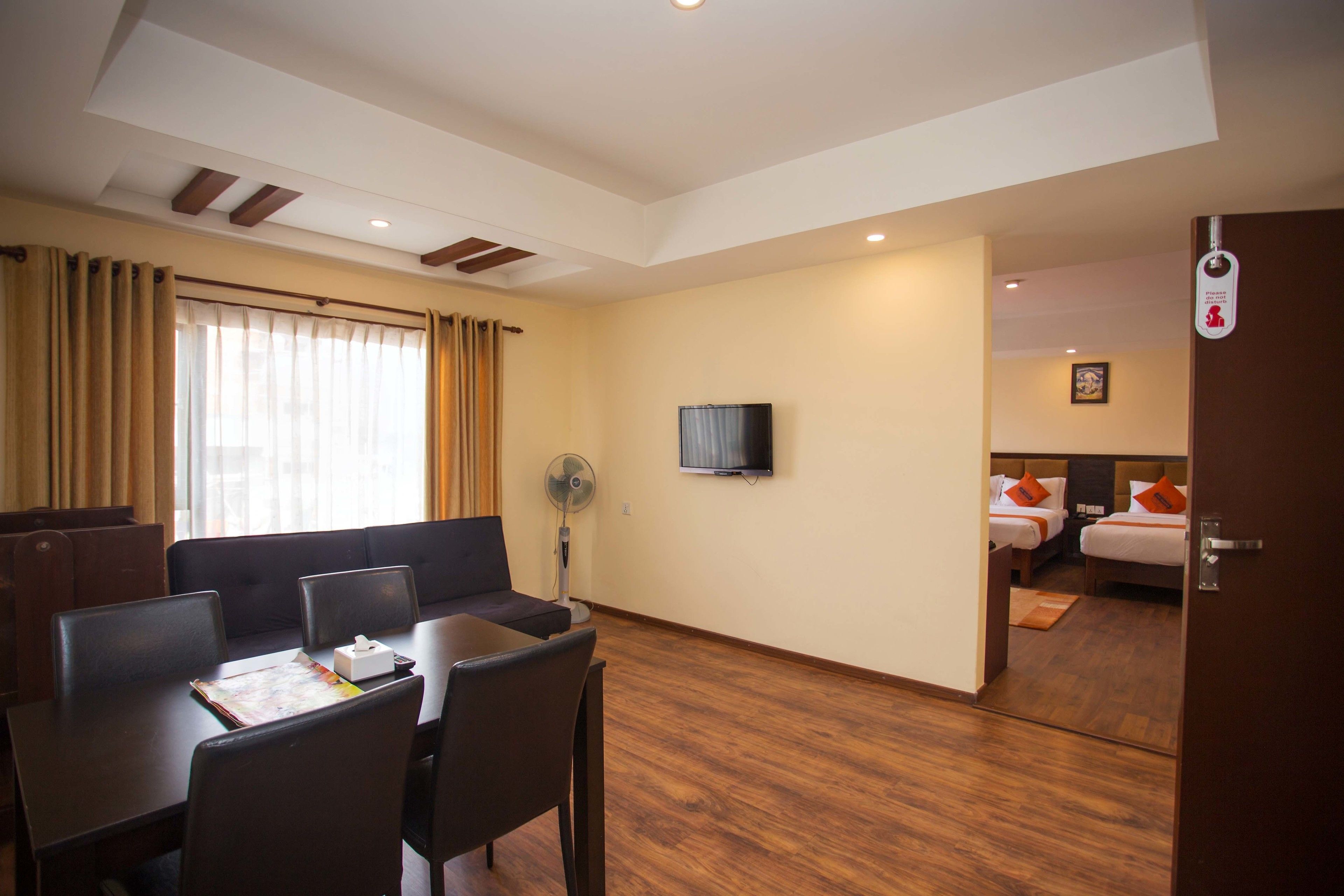 Photo - Hotel Jay Suites