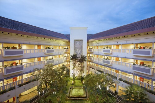 Puri KIIC Golf View Hotel