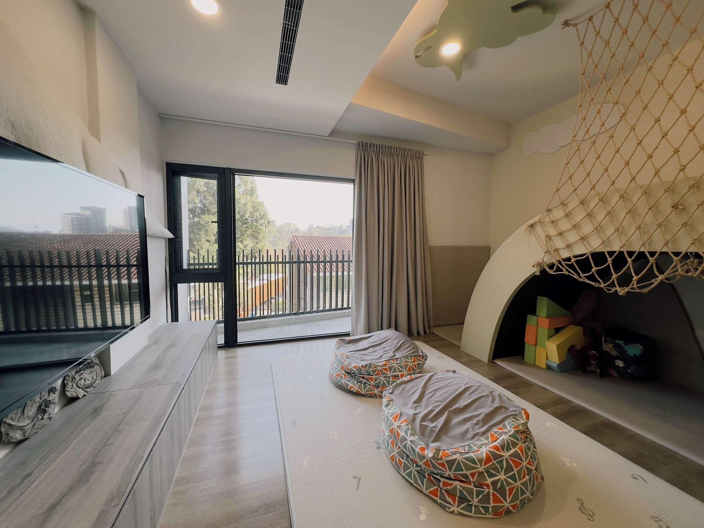 家庭四人房, 1 间卧室, 无烟房, 阳台 | 客房景观