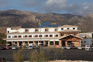 Fachada de la propiedad