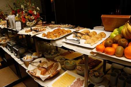 Bar (on property). Condado Hotel Casino Goya