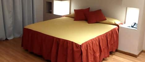 Habitación doble | Cunas gratuitas, camas extra gratis, wifi gratis y ropa de cama