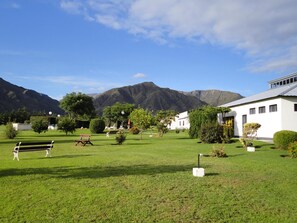 Property grounds - Hotel Luján (Luján)