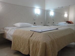 Room - Hotel Premier (Campo Grande)