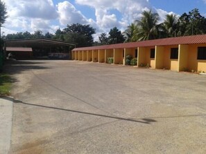 Parking - Hotel Puuc (Oxkutzcab)