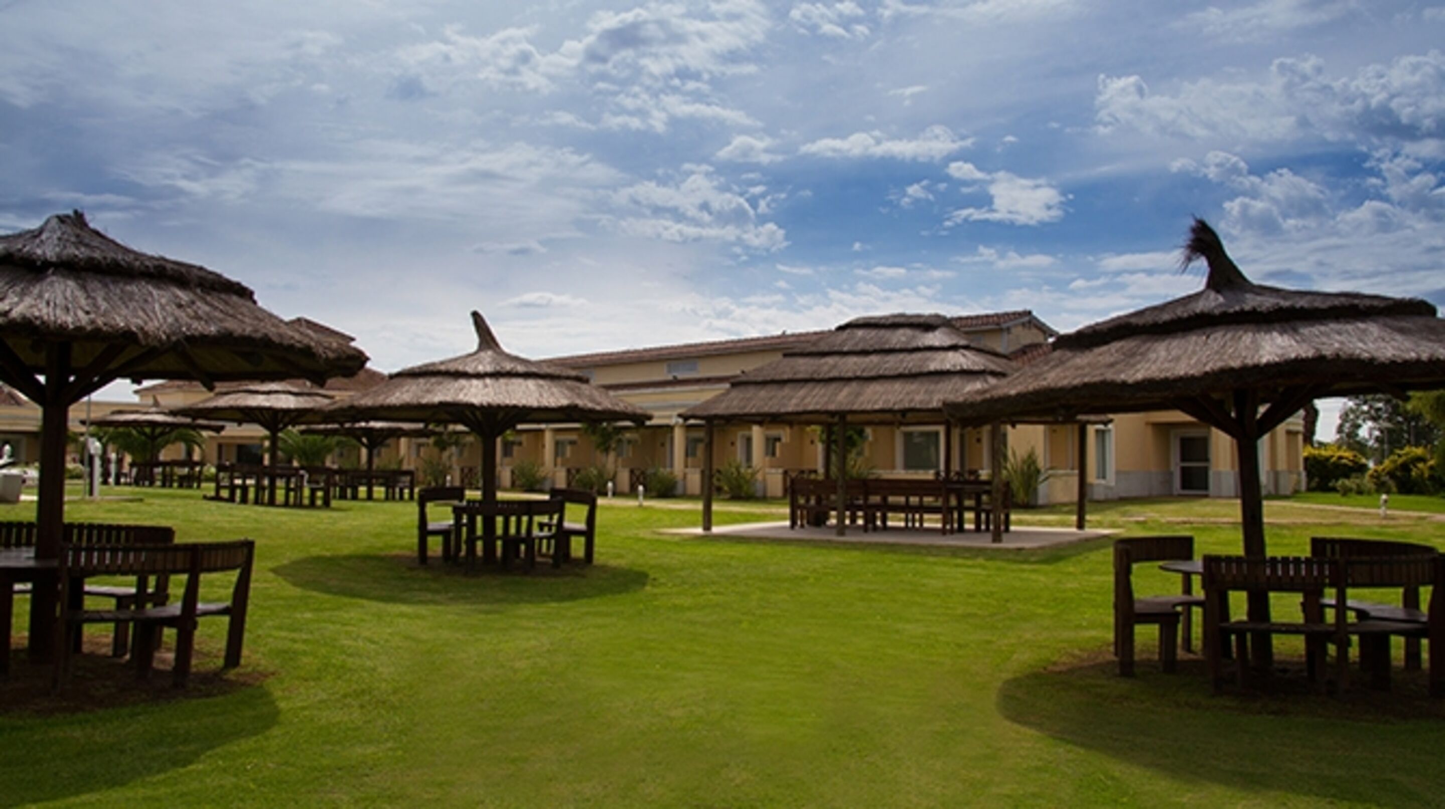 บริเวณภายนอก