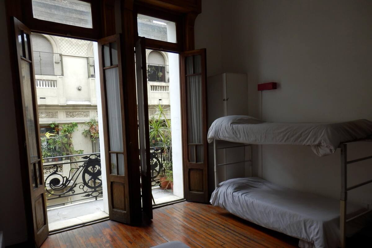 Triple Room, Women only | WiFi (free), bed sheets