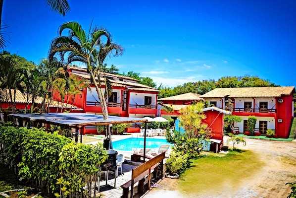 Outdoor pool - Hotel Marilia (Porto Seguro)