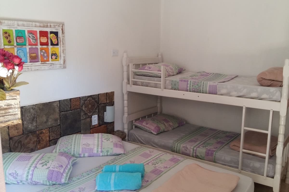 In-room safe, WiFi (free), bed sheets