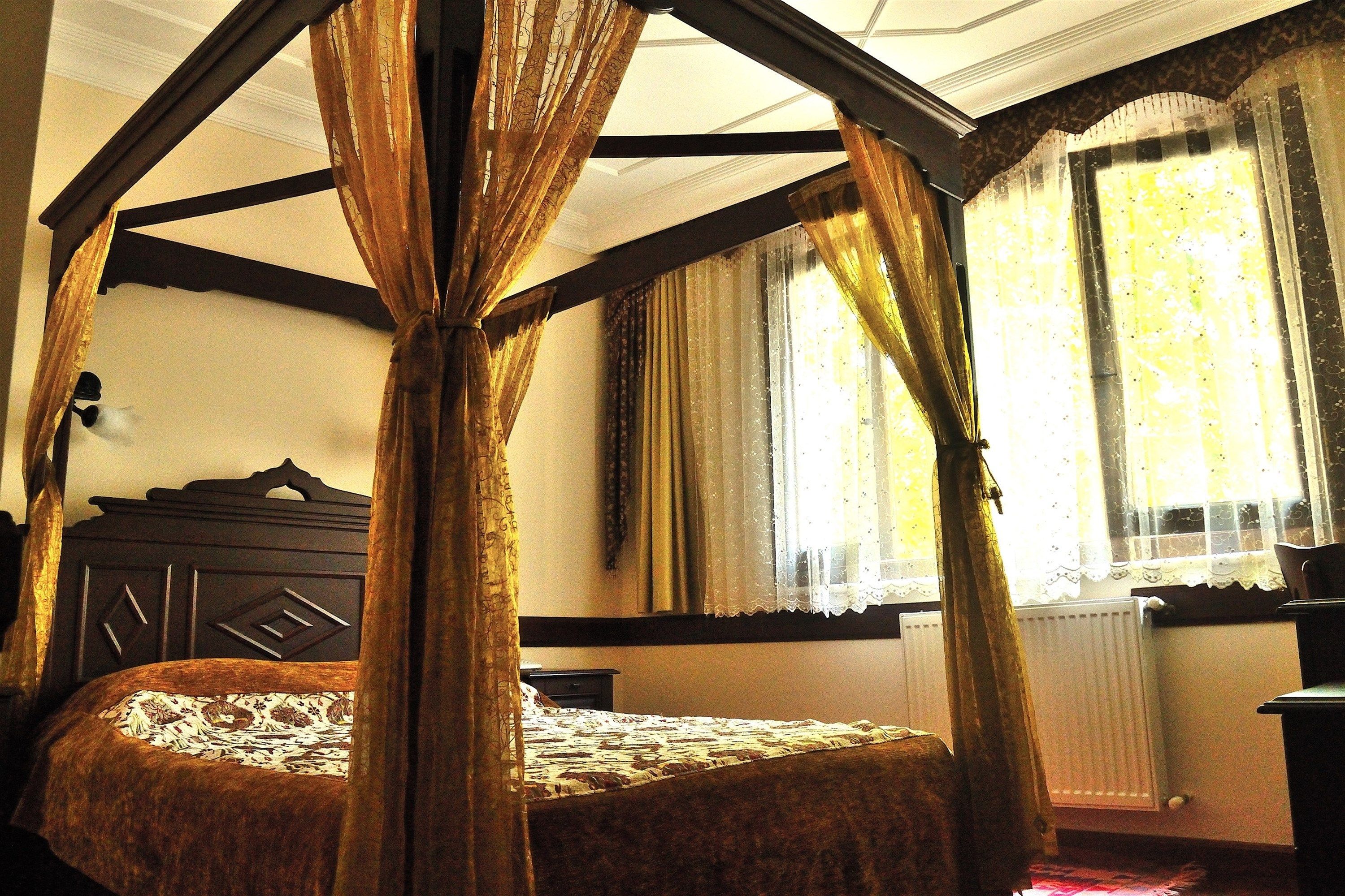 double room | 1 bedroom, minibar, in-room safe, desk