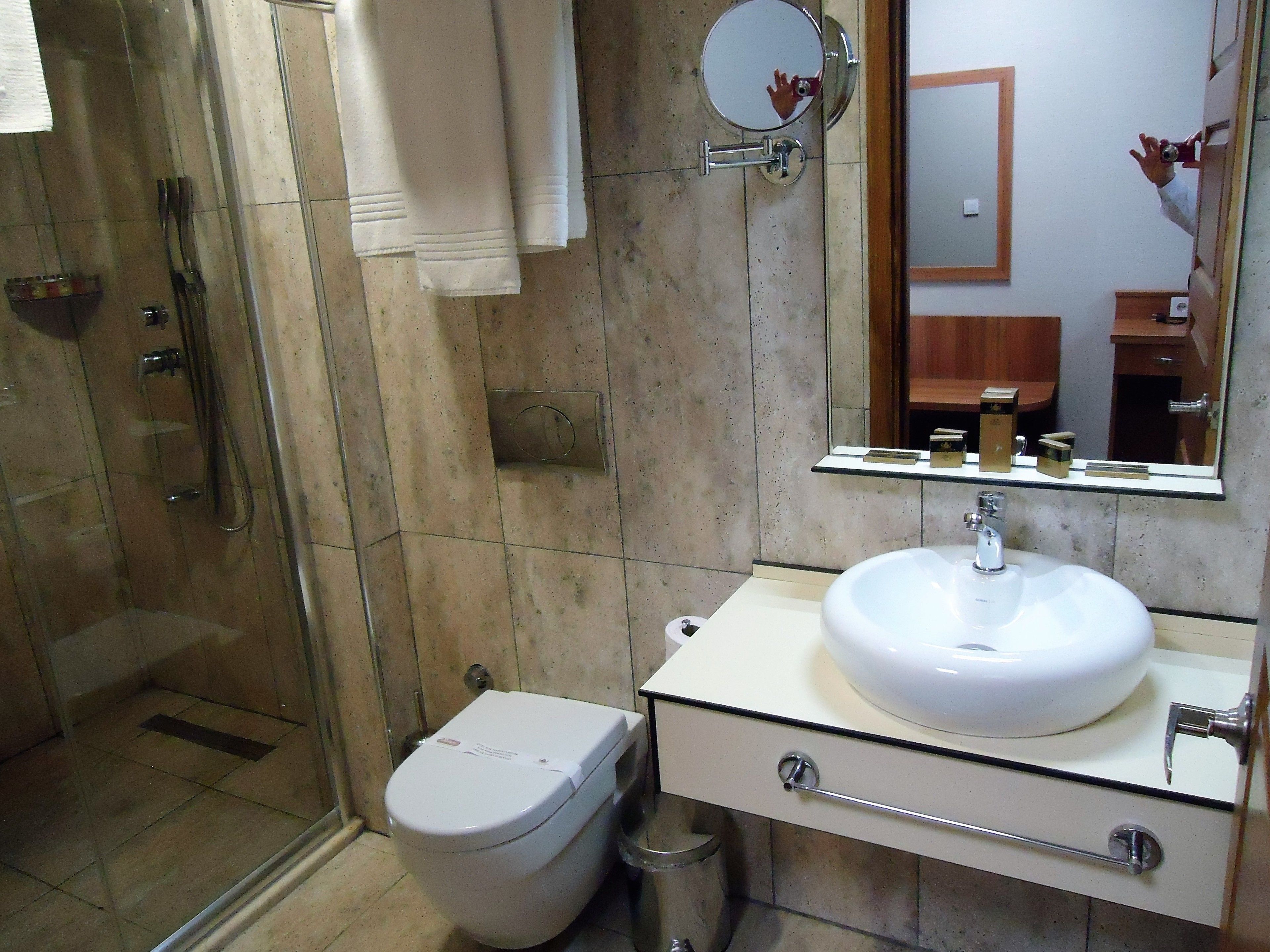Photo - Golden Lounge Hotel