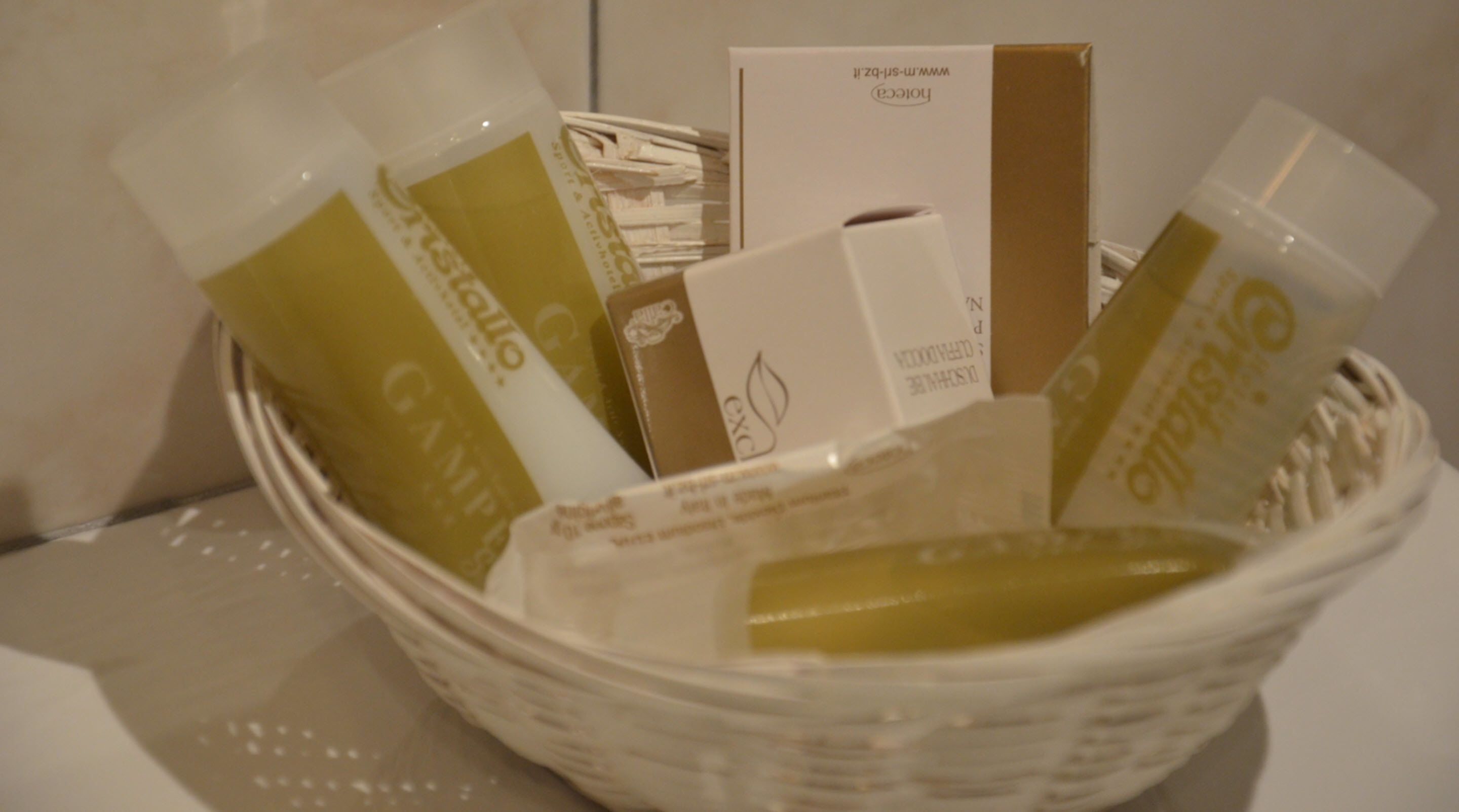 deluxe double room (new) | in-room safe, iron/ironing board, free cots/infant beds