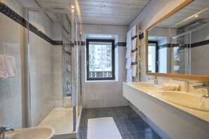 Ducha, artículos de tocador gratuitos