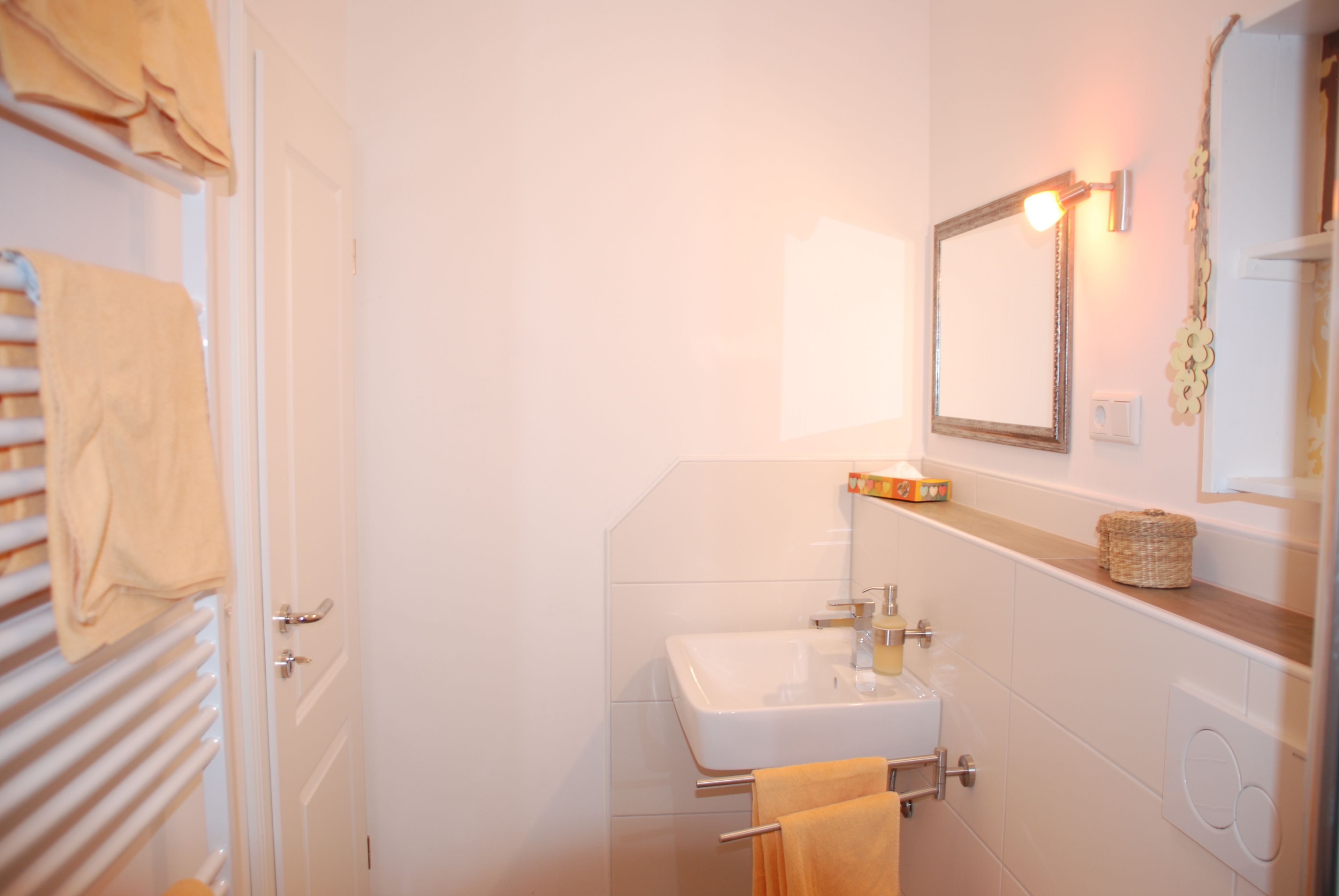 double room, non smoking, private bathroom (luft) | bathroom | shower, hair dryer, towels, soap