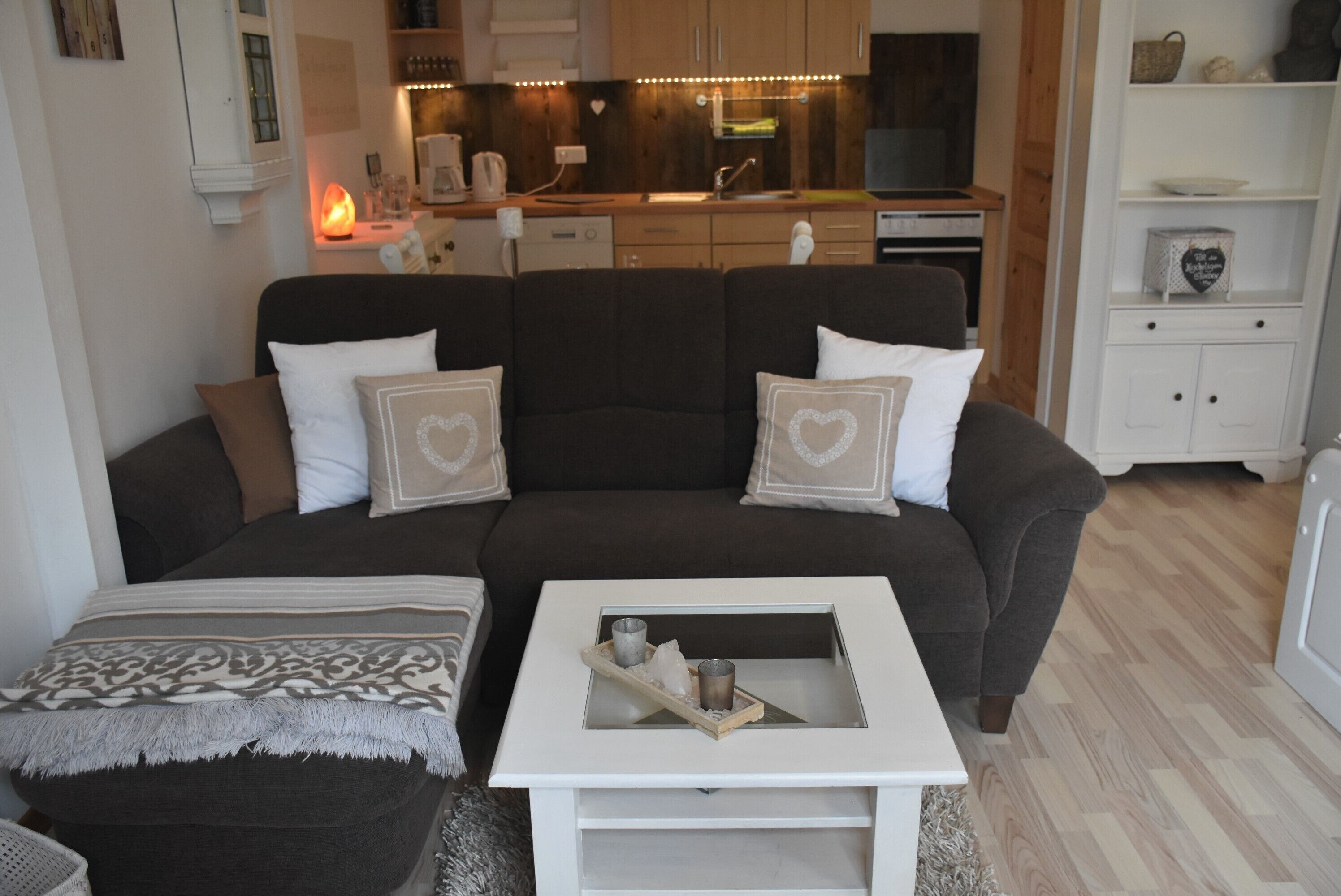 studio, non smoking, private bathroom (bergkristall) | living area | 40-inch flat-screen tv with satellite channels, tv