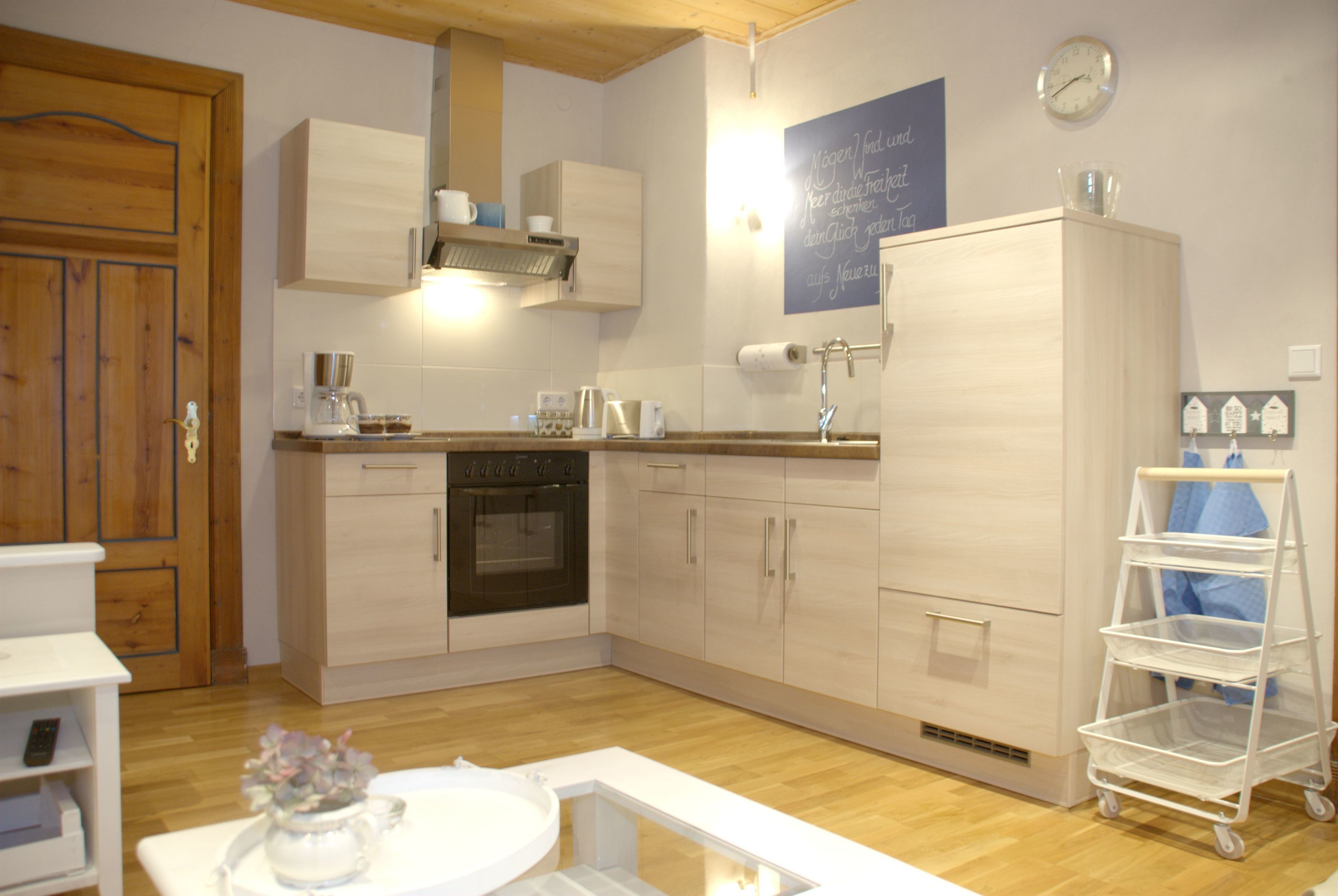 design condo, 1 bedroom, non smoking | private kitchen | fridge, coffee/tea maker, electric kettle, toaster