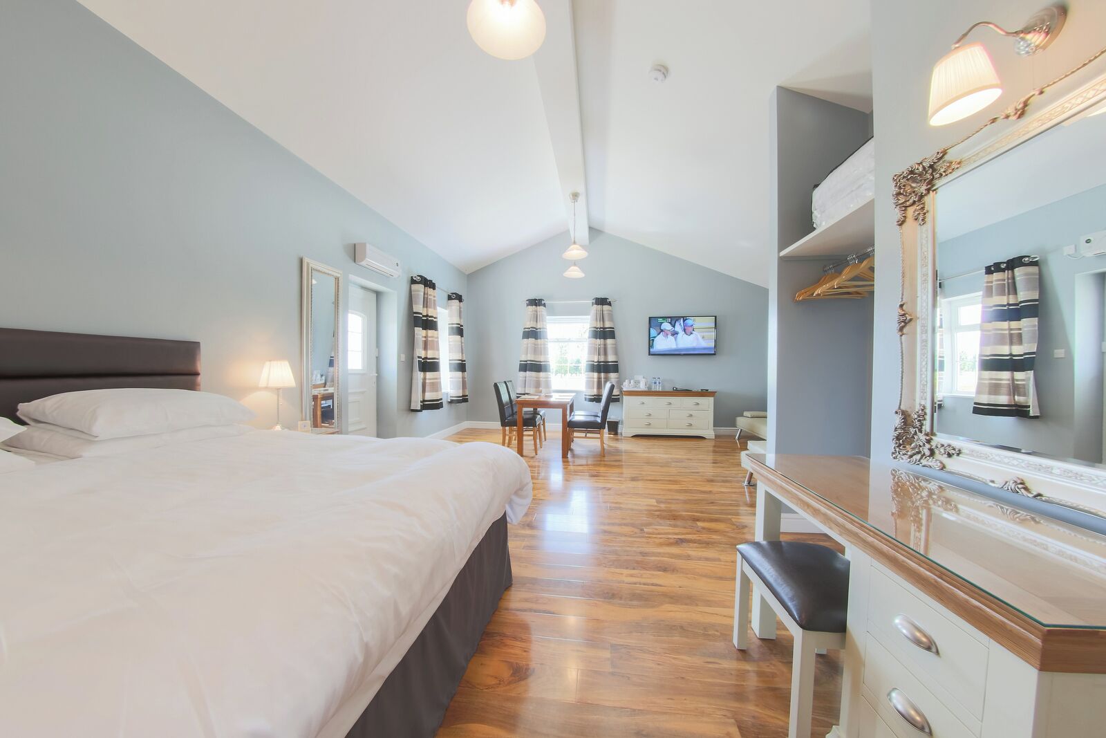 Junior Suite | 14 bedrooms, premium bedding, individually decorated