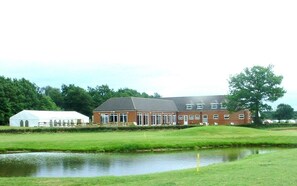 Exterior - Silverstone Golf Club & Hotel (Buckingham)