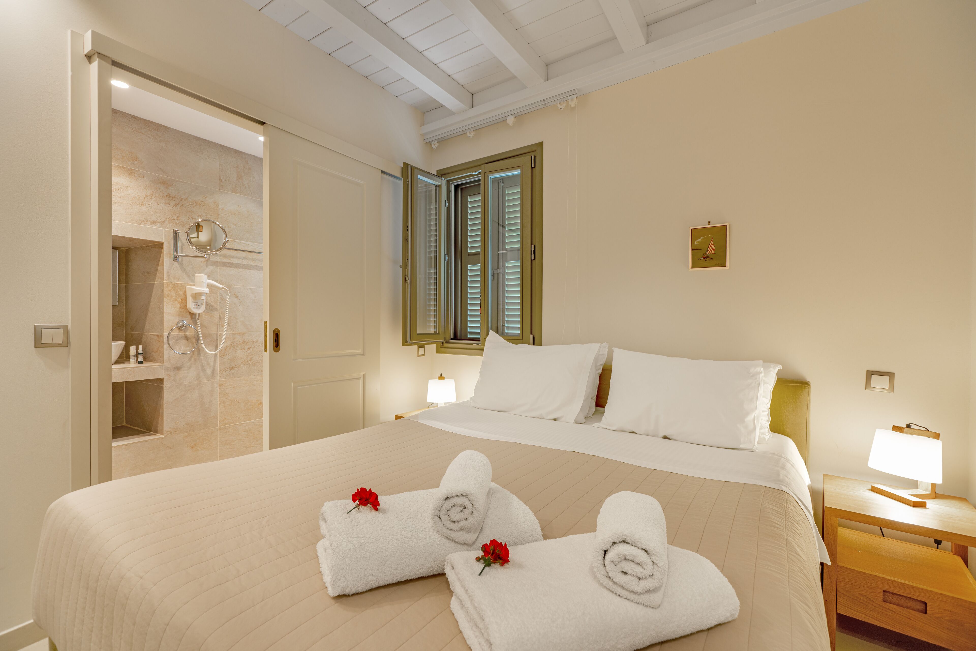 Apartment, 1 Bedroom, Sea View, Annex Building (Hestia) | Egyptian cotton sheets, premium bedding, pillowtop beds