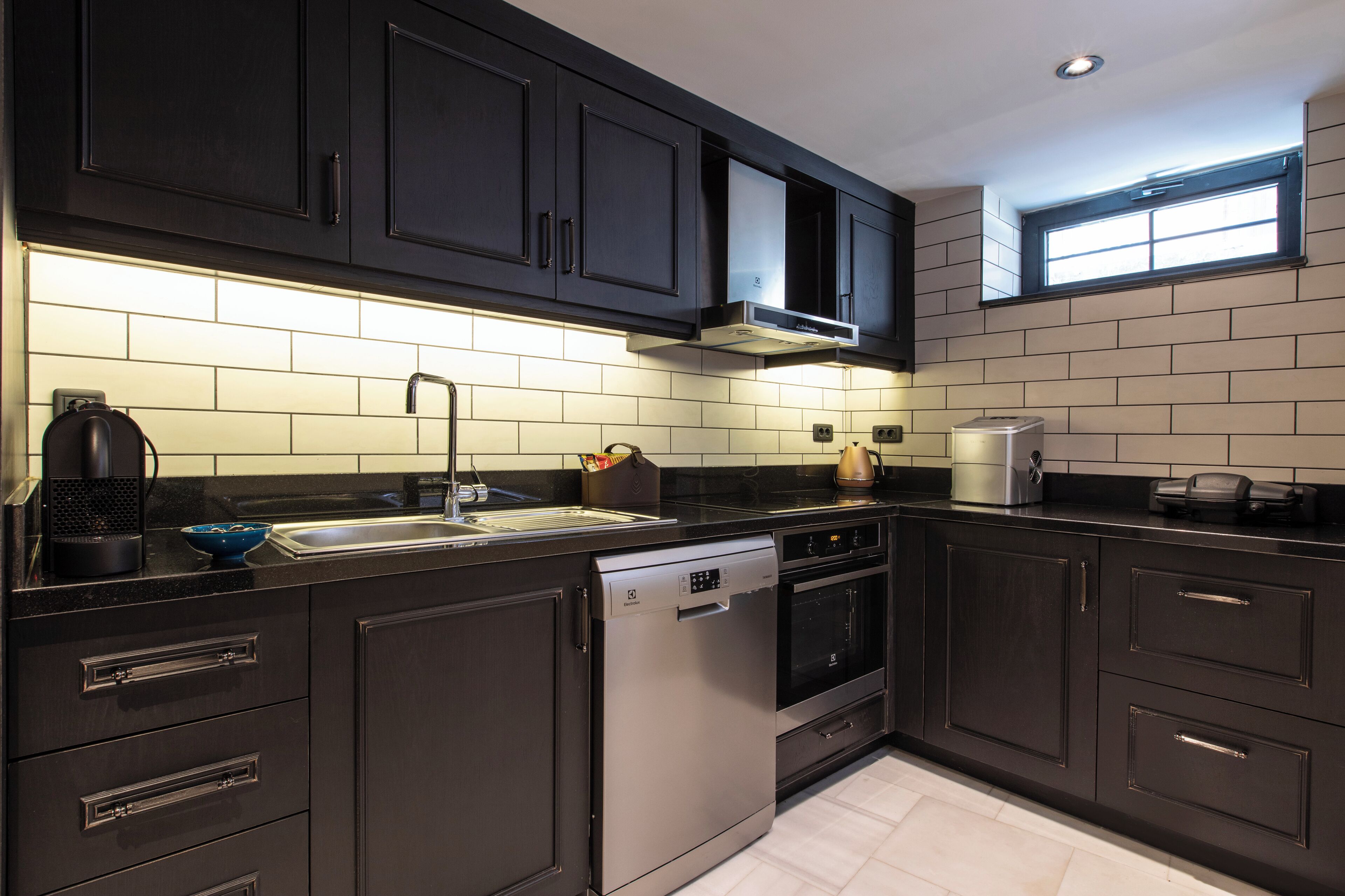 family villa | private kitchen | espresso maker, electric kettle, eco-friendly cleaning products