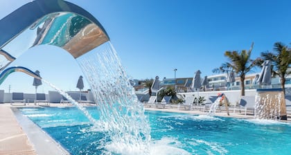 Archipelagos Hotel