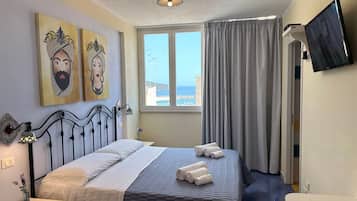 Classic Double or Twin Room, Private Bathroom, City View | 1 bedroom, premium bedding, minibar, in-room safe