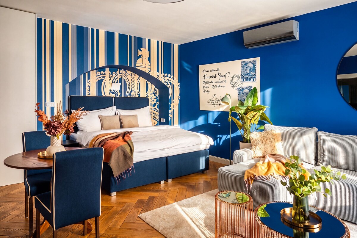 Junior Suite | Premium bedding, in-room safe, desk, soundproofing