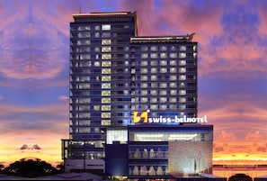 Front of property – evening/night